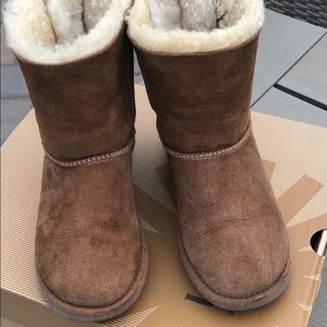 Girls Ugg Boots Size 1